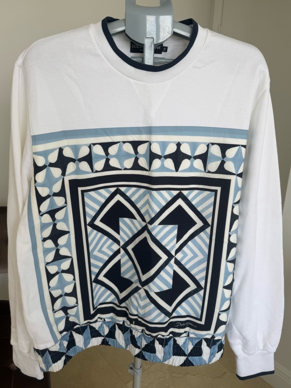 Dolce & Gabbana White Majolica print Navy and Light Blue Scarf-Print Sweatshirt